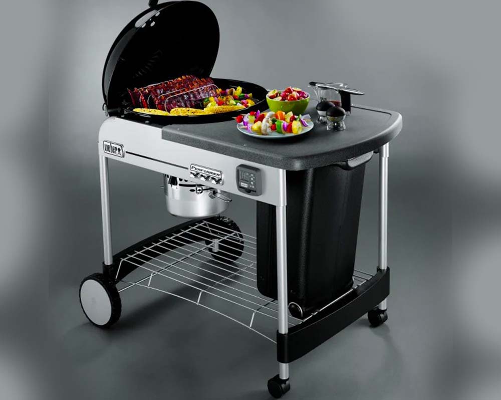 Performer Premium Charcoal grill
